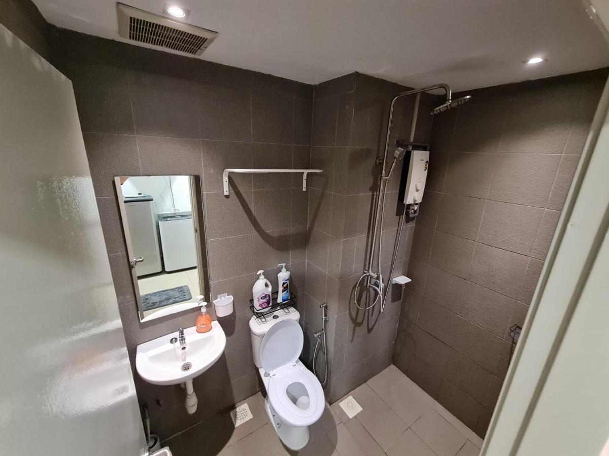 Apartment 4 Guest Ss15 Courtyard First Subang Lrt Ss15 Medical Center Subang Parade Nu Empire Subang Inti College Taylors College *