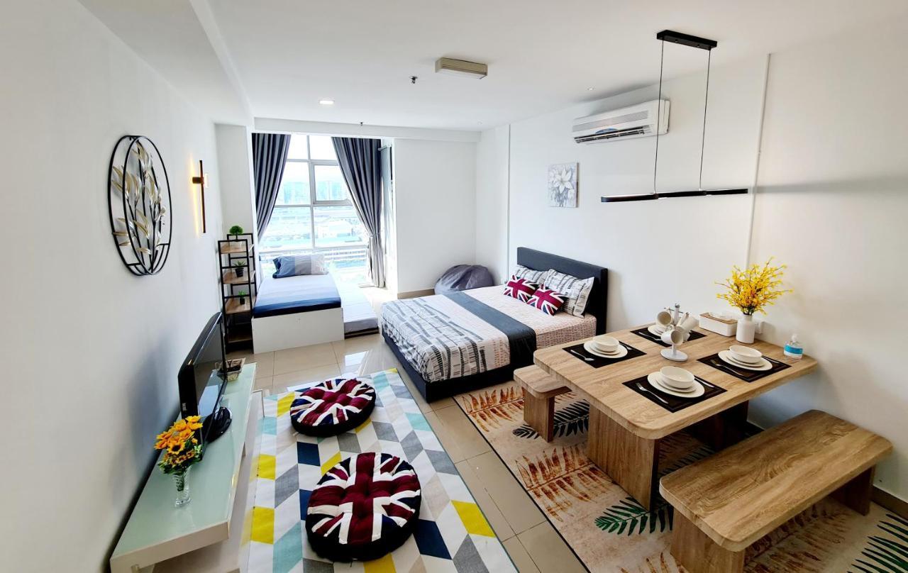 Apartment 4 Guest Ss15 Courtyard First Subang Lrt Ss15 Medical Center Subang Parade Nu Empire Subang Inti College Taylors College
